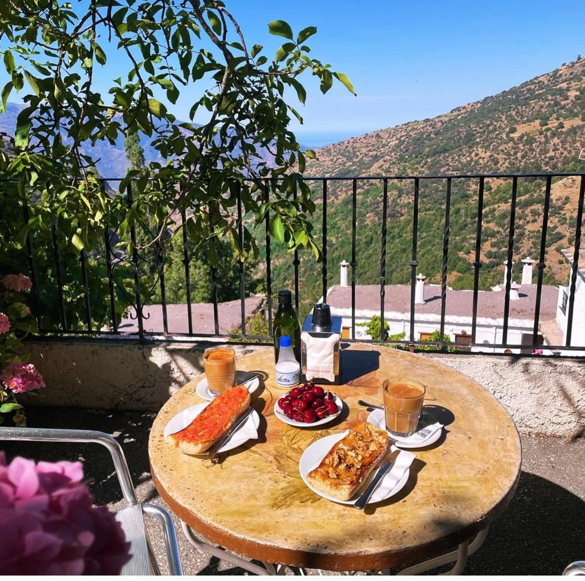 Hostal Rural Las Terrazas De La Alpujarra Bubion Ngoại thất bức ảnh