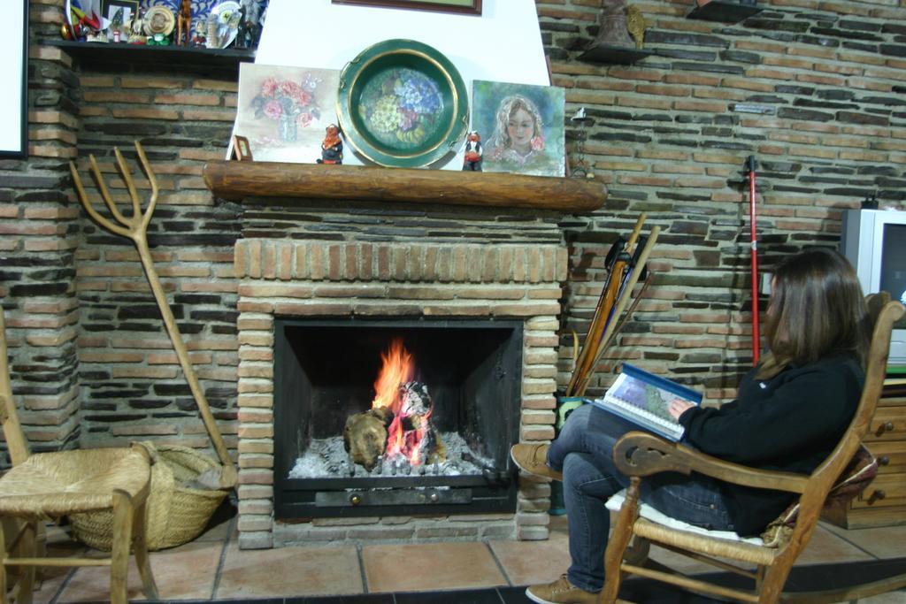 Hostal Rural Las Terrazas De La Alpujarra Bubion Ngoại thất bức ảnh